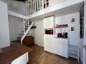 Joli petit duplex lumineux et au calme