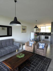 Green Point Thorniebrae 205