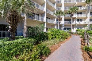 Shores of Panama Ground Floor Unit 108! No elevators needed and convenient same-floor parking!