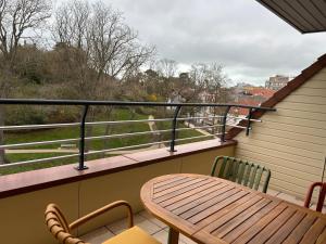 Gezellig appartement met privé parking