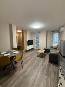 Danny Apartment Welcomes You