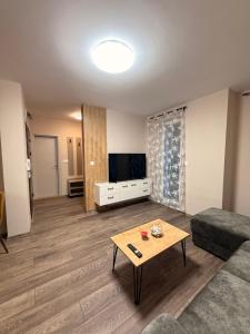 Danny Apartment Welcomes You