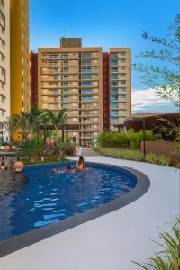 Evian Thermas Residence Caldas Novas 5 adultos 2 crianças até 11 anos