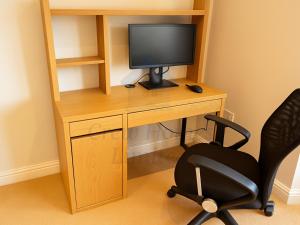 Detached Chester 5BR Contractor Stay Sleeps 9