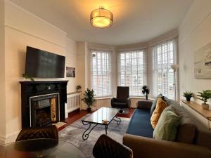 2 Bedroom Luxury Flat in Centre of Muswell Hill