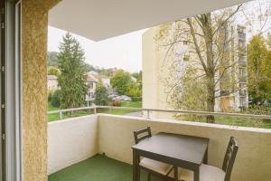 Appartement avec balcon parking Alès centre
