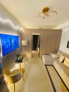 H&M staycation Shore 2 tower 2