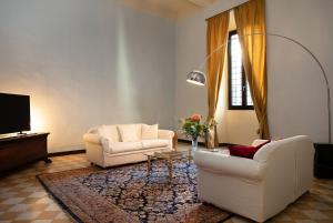 Palazzo Baronio- Casa di Olimpio