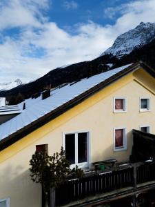 Chesa Principela - La Punt