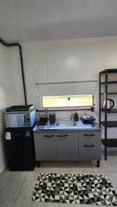 Ap Conteiner, 2 piso, studio moderno com vista 7min da praia de carro