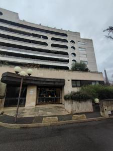 Studio Kennedy 5 min à pied de la Tour Eiffel