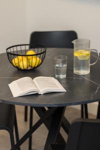 Central flat opposite from 24 hour parking