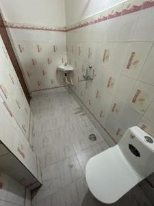 Tolichowki, 7Tombs-Golconda Fort Aashiana