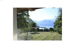 Rustico Prato Grande con vista lago