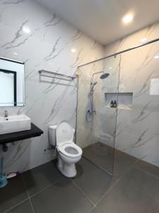 Premier Binbaba Homestay 4 Bedroom and Swimming pool