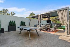 Poolside Funhouse - Arcade Billiard Poker & More