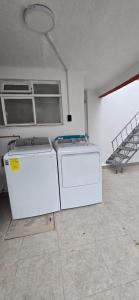 Hostal Kahlo Habitación mixta 4 camas 4 personas se comparte habitación