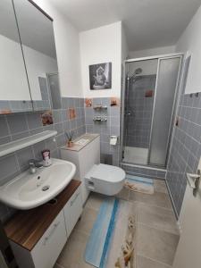 HoamatBlick Apartment mit Panoramahallenbad