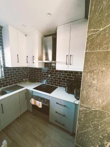 29 on Windsor Rooms- in Camelot,Kuilsriver