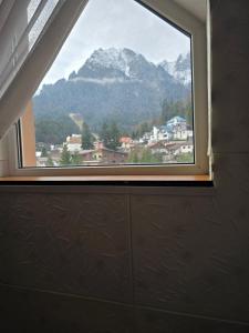 Pensiunea Valea Alba