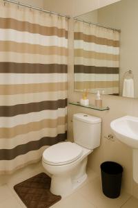 New Studio Boho Studio with PS4 & Balcony