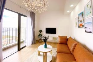 Masteri ThaoDien 2BR Free Netflix by MiaHome