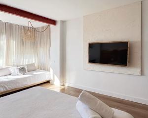 A paradise with sea views