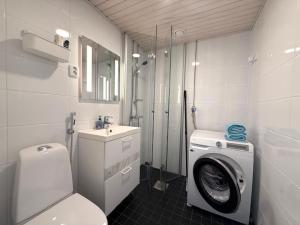 Goldfinger yksiö merinäköalalla 7 krs