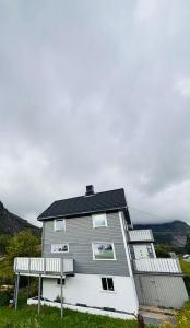 KB Storhaugen House - Sørvågen