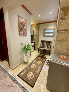 Modern Rooftop Suite Close to the Pyramids, Fully Equipped