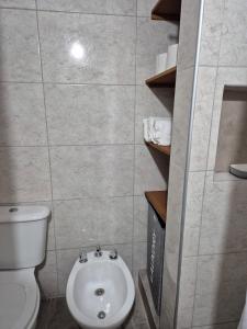 Departamento 1 ambiente a la calle con balcón