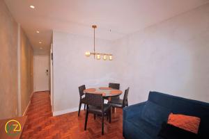 Studio moderno, renovado e perto da praia