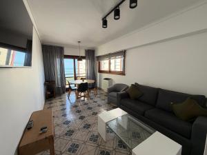 Dos ambientes vista al mar