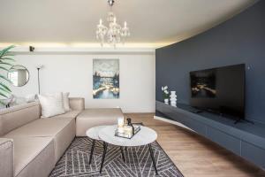 Contemporary Design Home Pool AtlanticViews