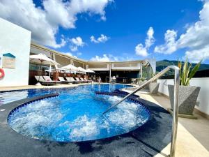 Studio Bangla Suite 304