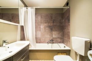 Alpine Escape Cozy Retreat