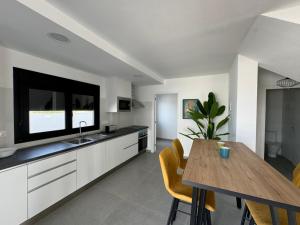 Amarilla Ocean Pearl