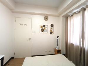 Samis Cradle at The Celandine