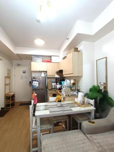 Samis Cradle at The Celandine