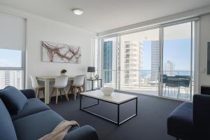 Level 27 Skyline Ocean Escape 2BR Apt