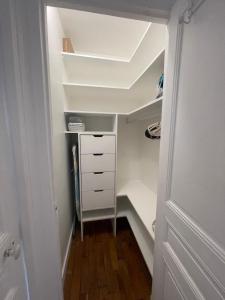 Charming apartment in central Paris