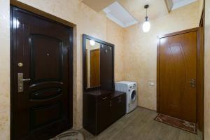 apartament- inasaridze 15
