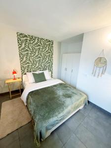 Studio à côté de la gare et la Cité de la gastronomie