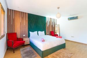 villa with private pool only family