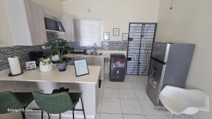 Luxury Stay in Quiet Community