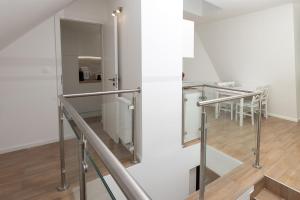 Spacious Central Apartment