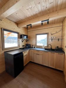 Domki na granicy - Kurów