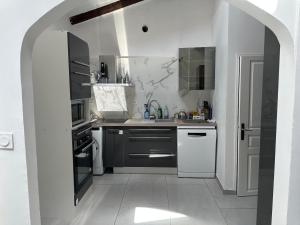 Cannes vente ville en face du port