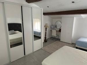 Cannes vente ville en face du port