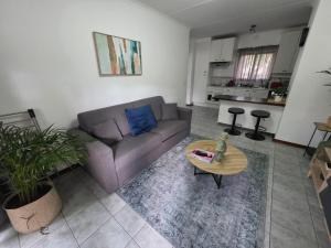 1 bed Apartment in the heart of Sandton